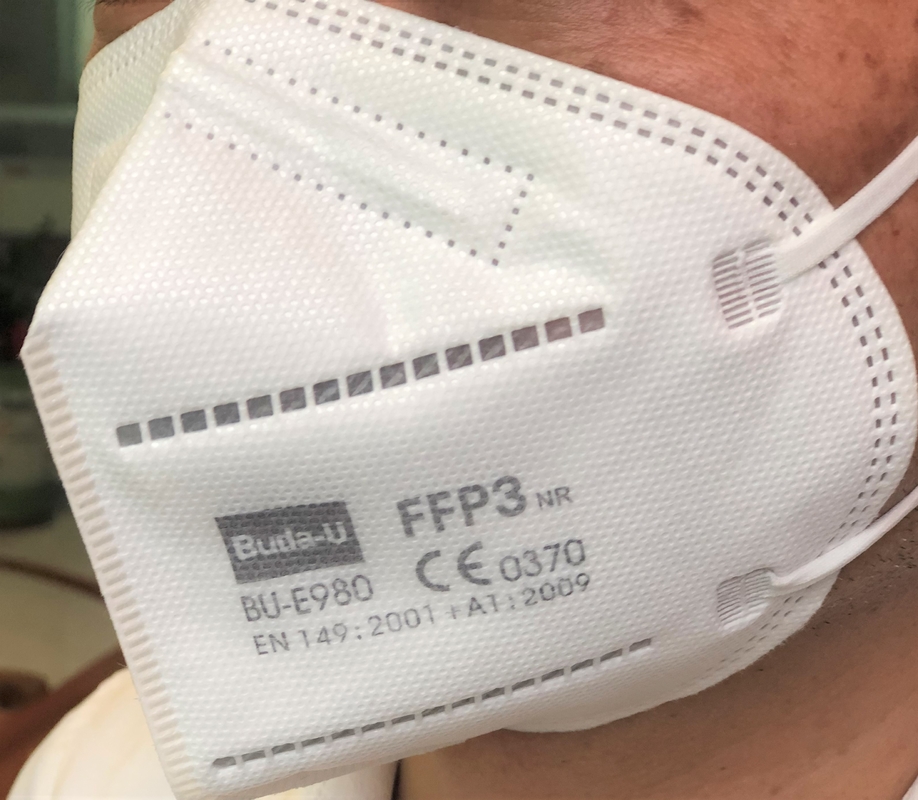 Nessuna valvola FFP3 ha piegato la semimaschera di filtraggio della maschera FFP3 alla norma di UE con Earloops